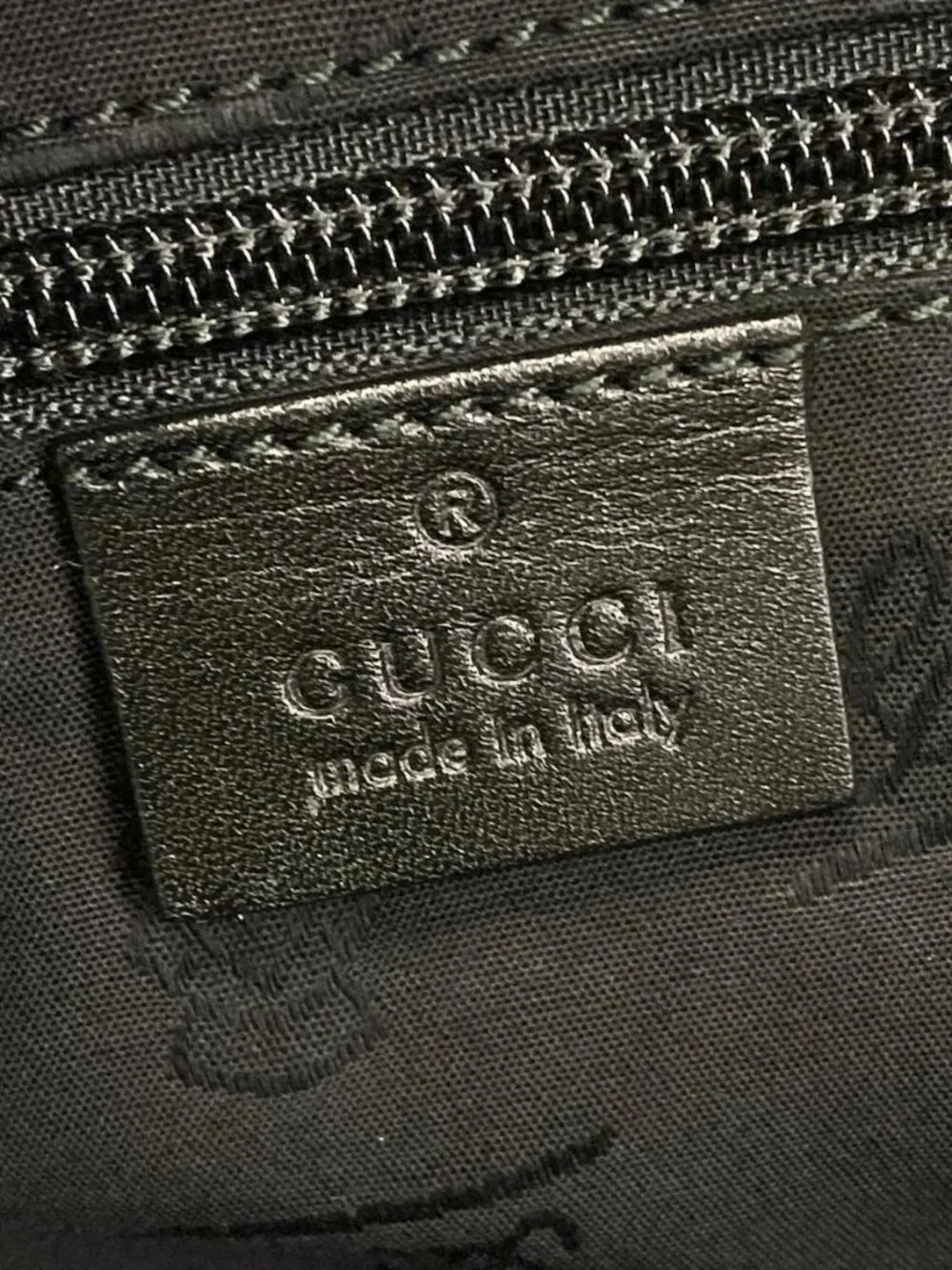 GUCCI Imprime 211137 Black PVC Leather Shoulder Bag - Picture 14 of 15